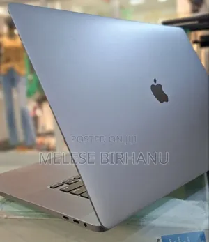 New Laptop Apple MacBook Pro 2019 32GB Intel Core I9 SSD 1T