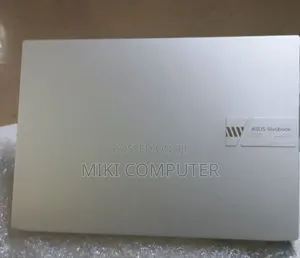 New Laptop Asus VivoBook 15 X505BA 16GB Intel Core i5 SSD 512GB