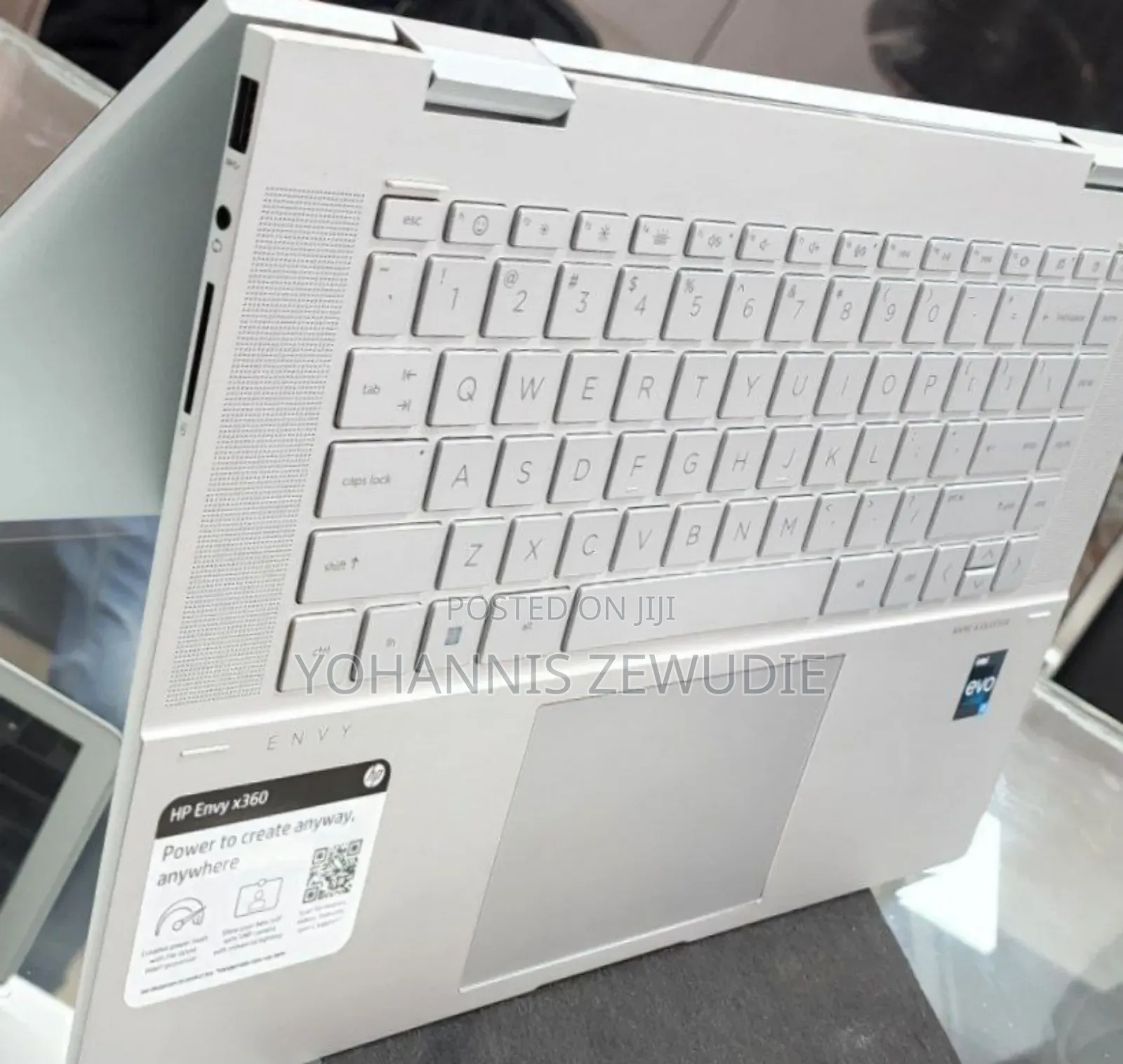 New Laptop HP Envy X360 8GB Intel Core I5 SSD 512GB