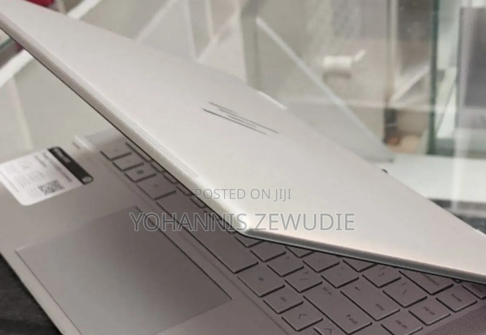 New Laptop HP Envy X360 8GB Intel Core I5 SSD 512GB