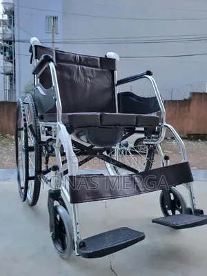 Commode Wheelchairة病wheelchair=#Wheelchaur叉叉wheelchair召尹 Wheelchair