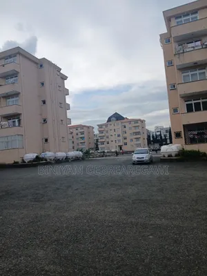 Furnished 2bdrm Apartment in Apartment, Yeka for rent