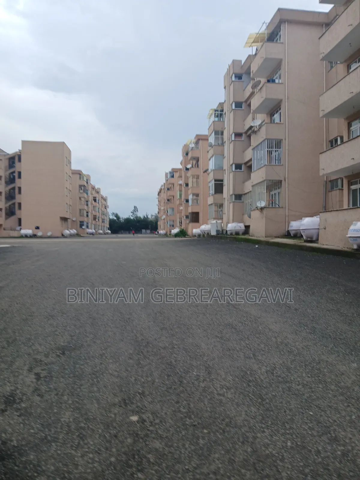 Furnished 2bdrm Apartment in Apartment, Yeka for rent
