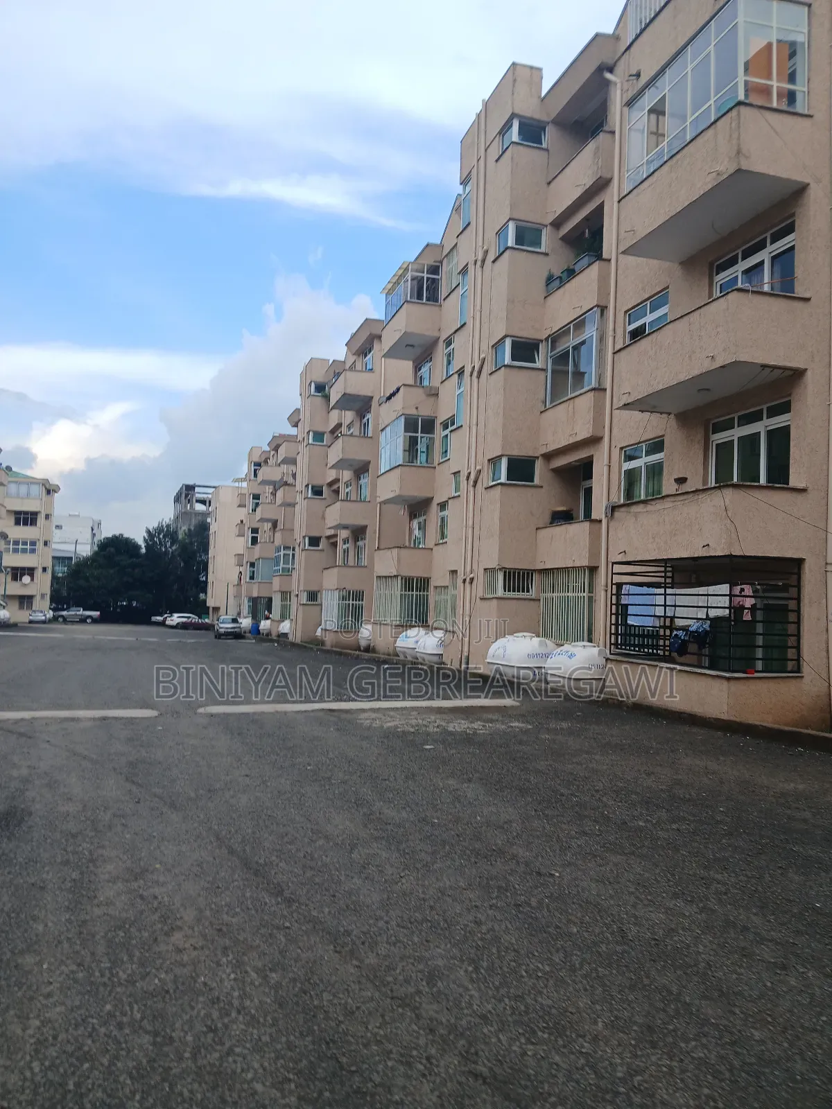 Furnished 2bdrm Apartment in Apartment, Yeka for rent