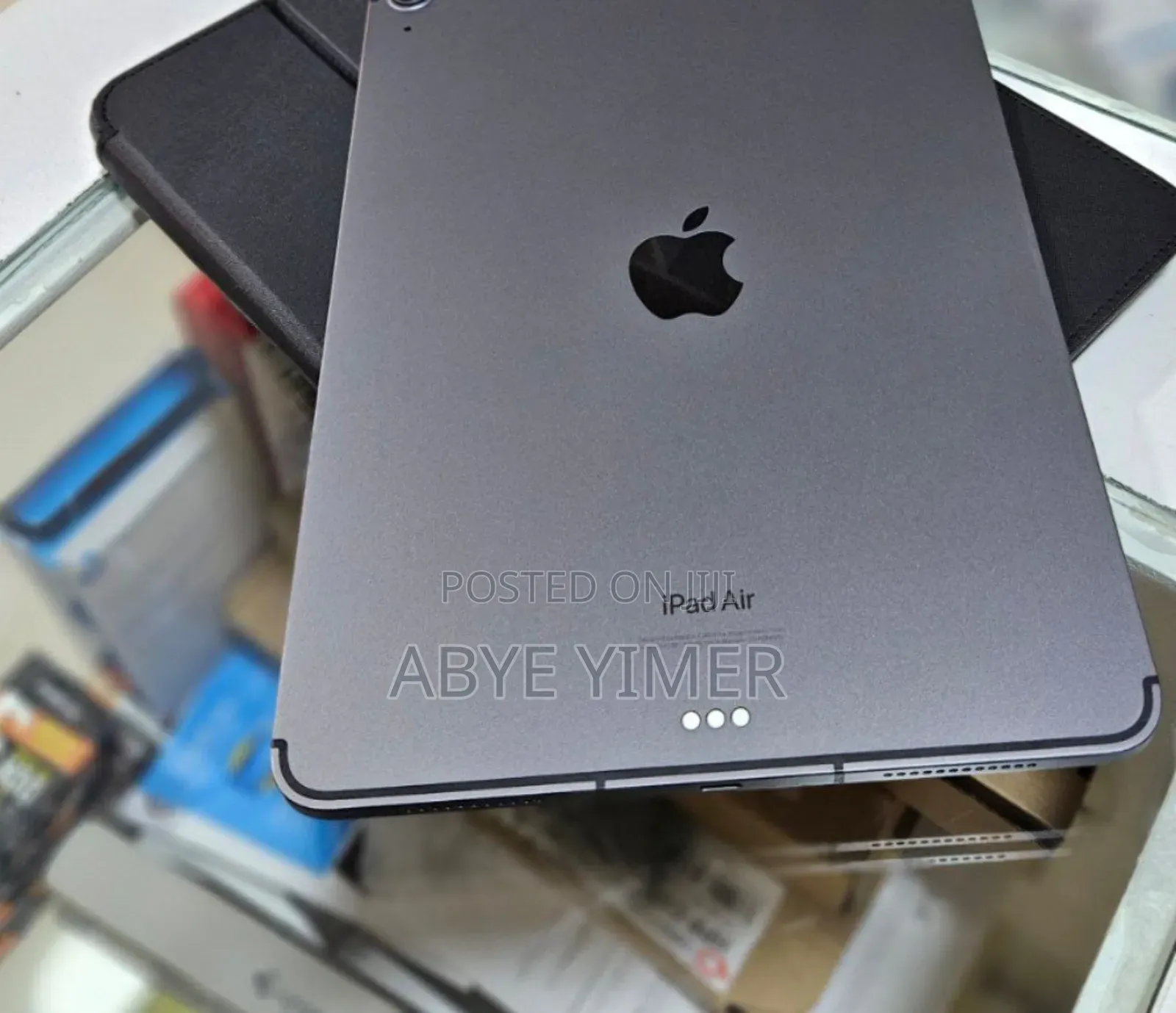 New Apple iPad Air 64 GB Gray