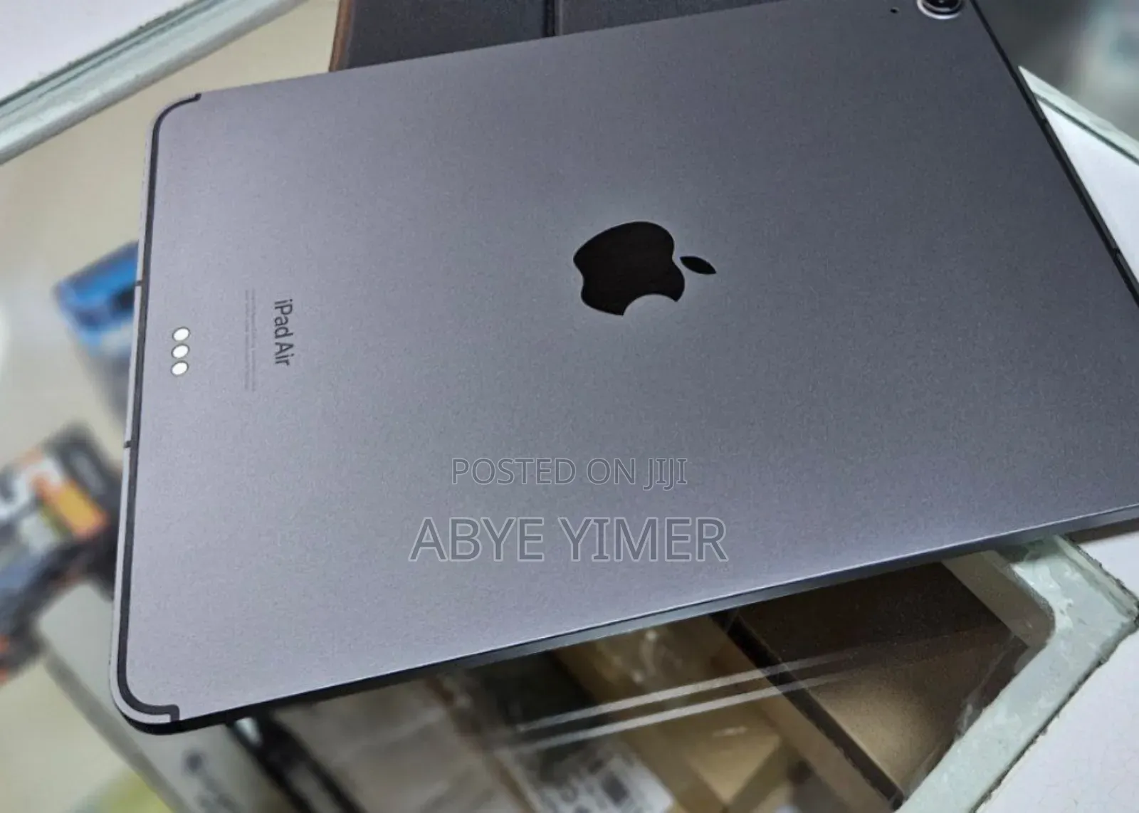 New Apple iPad Air 64 GB Gray