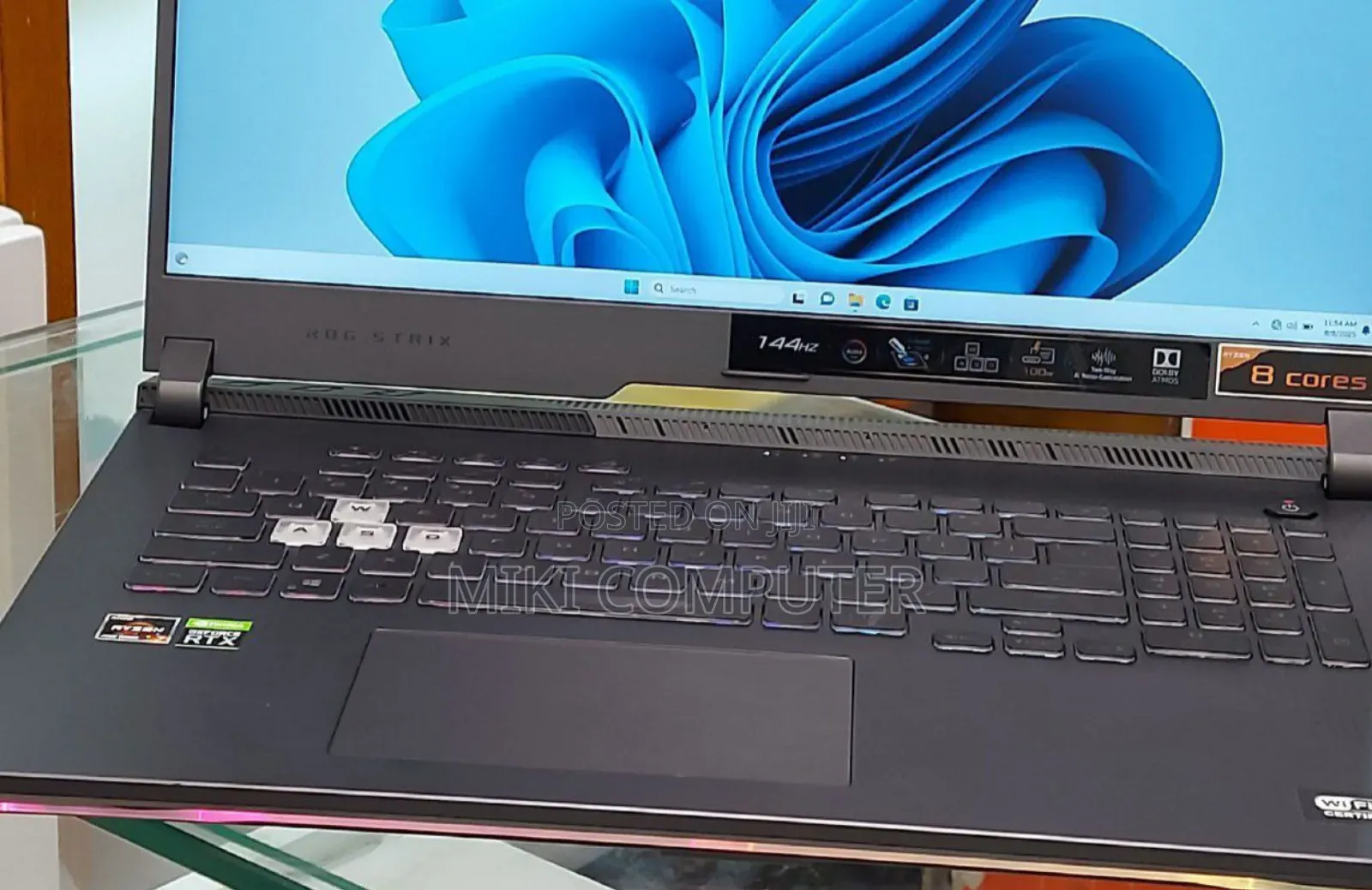 New Laptop Asus ROG Strix G15 16GB AMD Ryzen 7 SSD 1T