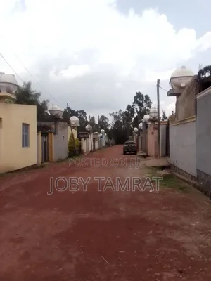 3bdrm House in Kolfe Keranio for sale