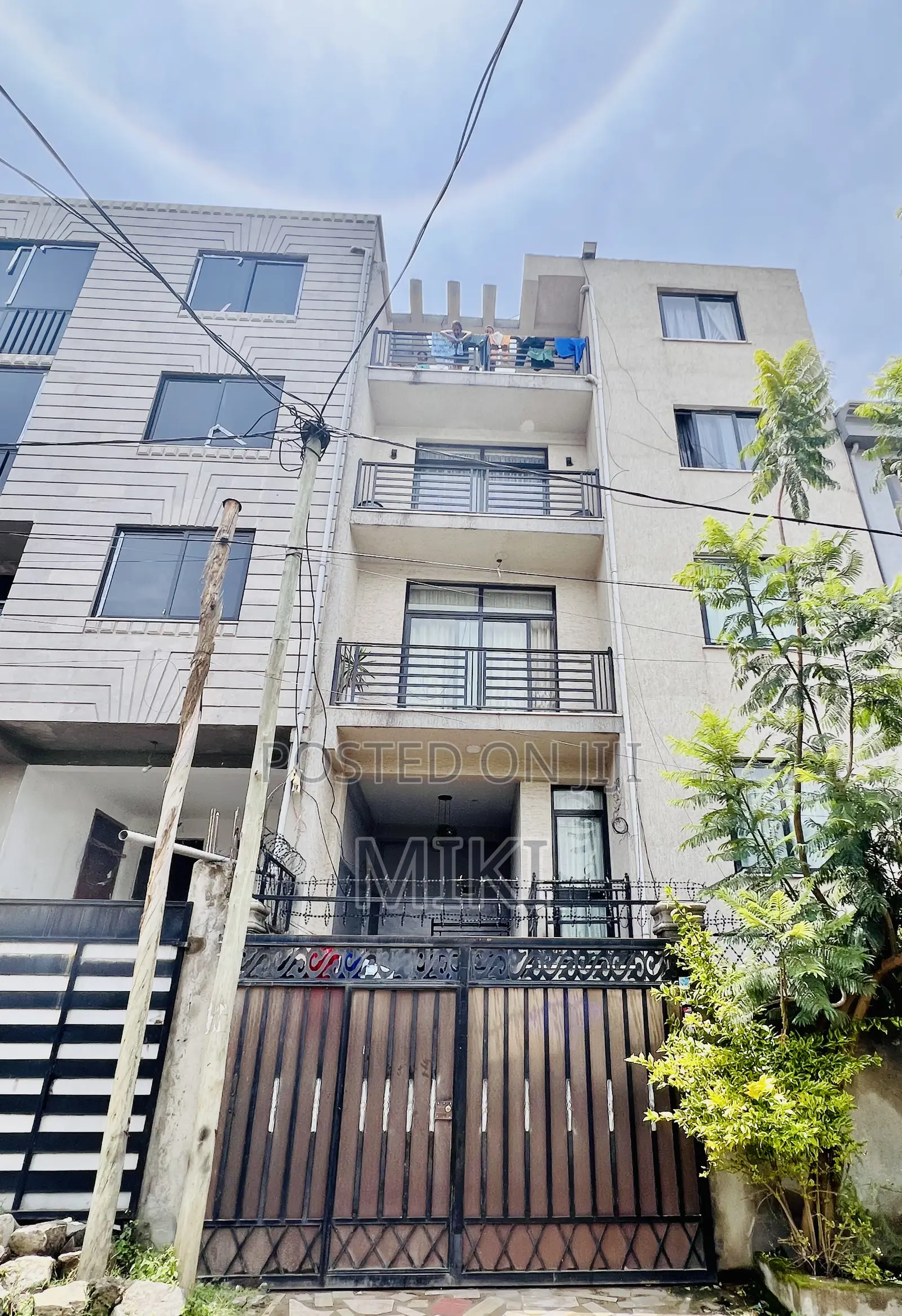 Furnished 5bdrm Townhouse/Terrace in Haile Garment, Nifas Silk-Lafto