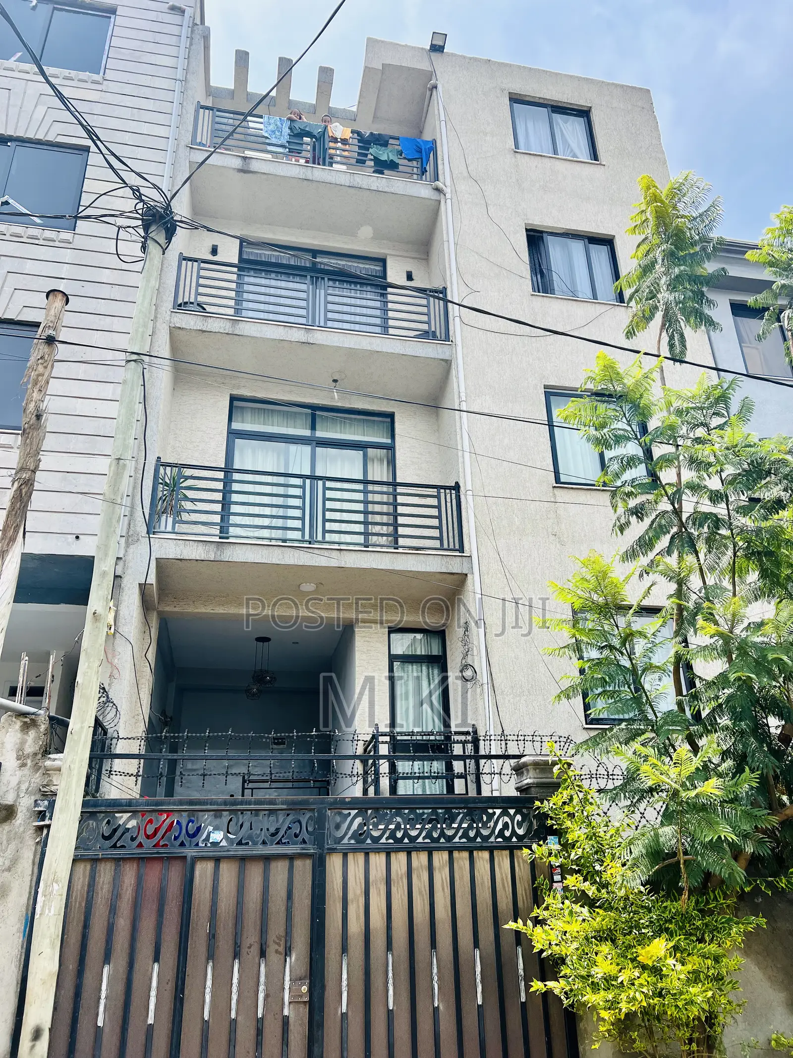 Furnished 5bdrm Townhouse/Terrace in Haile Garment, Nifas Silk-Lafto