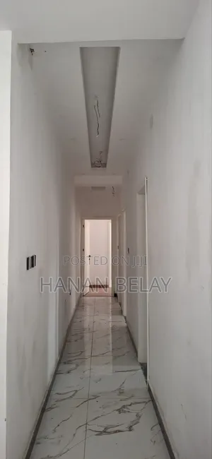 3bdrm Apartment in Visco Real Estate, Bole for sale