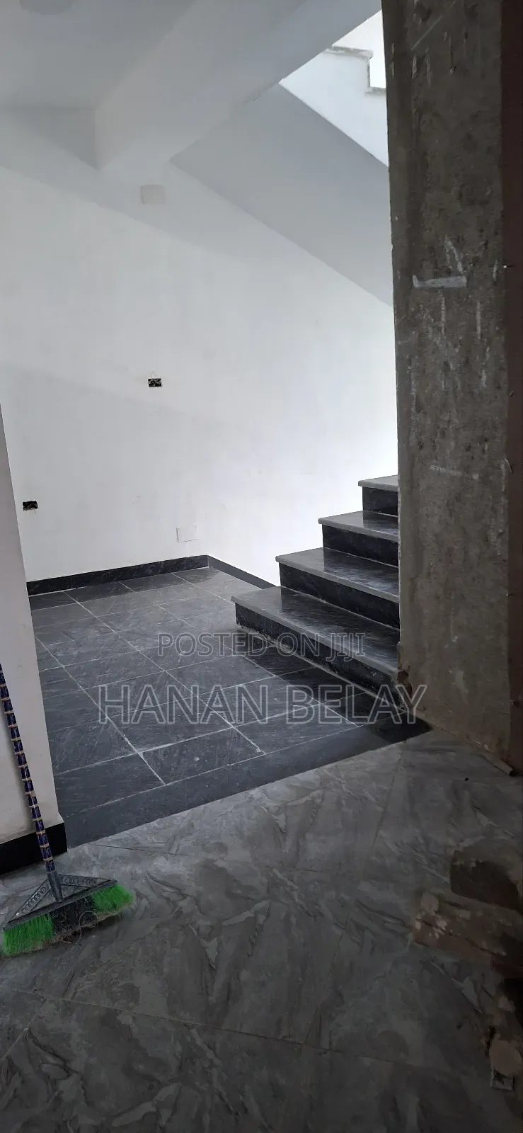 3bdrm Apartment in Visco Real Estate, Bole for sale