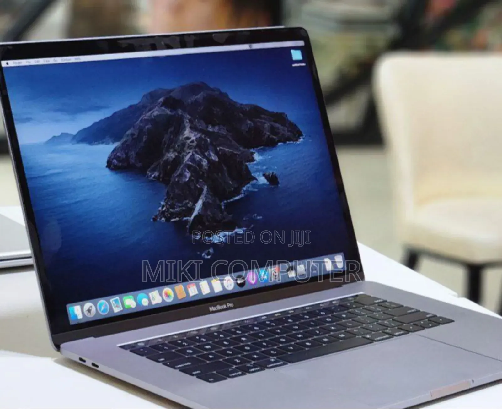 New Laptop Apple MacBook Pro 2019 32GB Intel Core I9 SSD 2T