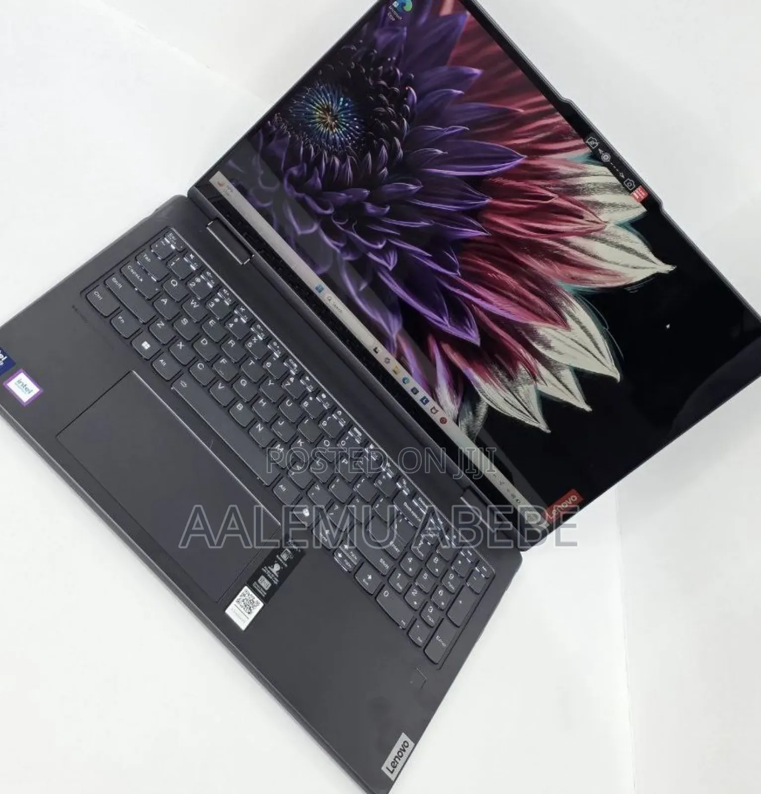 New Laptop Lenovo Yoga 7i 16GB Intel Core Ultra 7 SSD 512GB