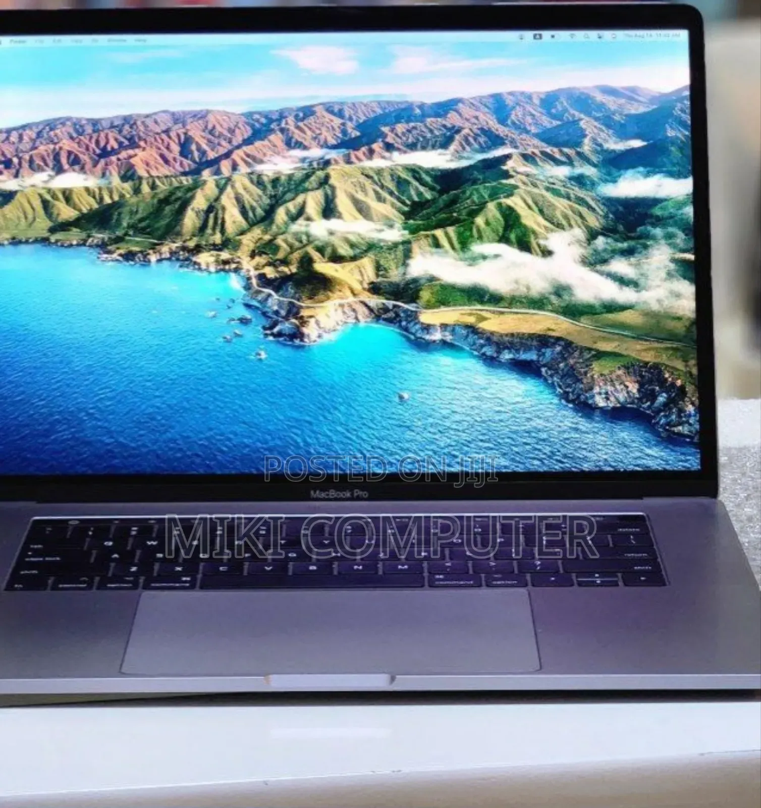 New Laptop Apple MacBook Pro 2017 16GB Intel Core I7 SSD 512GB