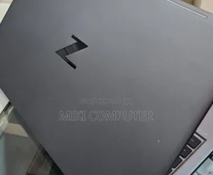 New Laptop HP ZBook 15u 32GB Intel Core I7 SSD 512GB