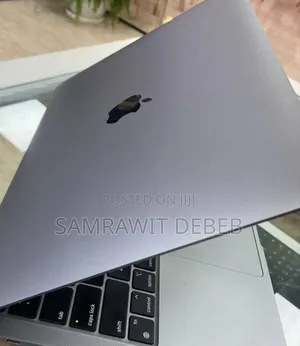 Photo - Laptop Apple MacBook Pro M1 8GB SSD 256GB