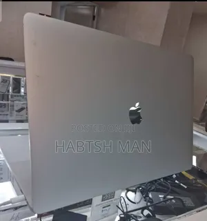 Photo - New Laptop Apple MacBook Pro 2019 16GB Intel Core I7 SSD 512GB
