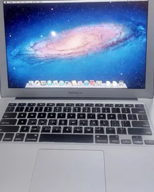 New Laptop Apple MacBook Air 2011 4GB Intel Core i5 SSD 128GB