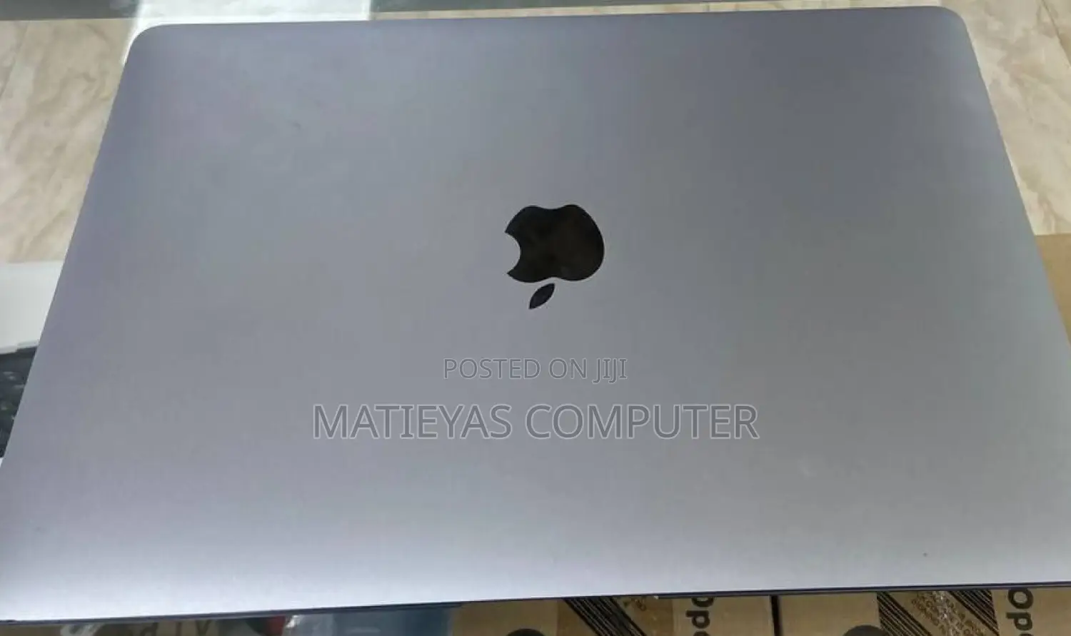 New Laptop Apple MacBook Air 2020 M1 8GB Apple M1 SSD 256GB