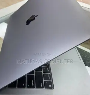 New Laptop Apple MacBook Air 2020 M1 8GB Apple M1 SSD 256GB