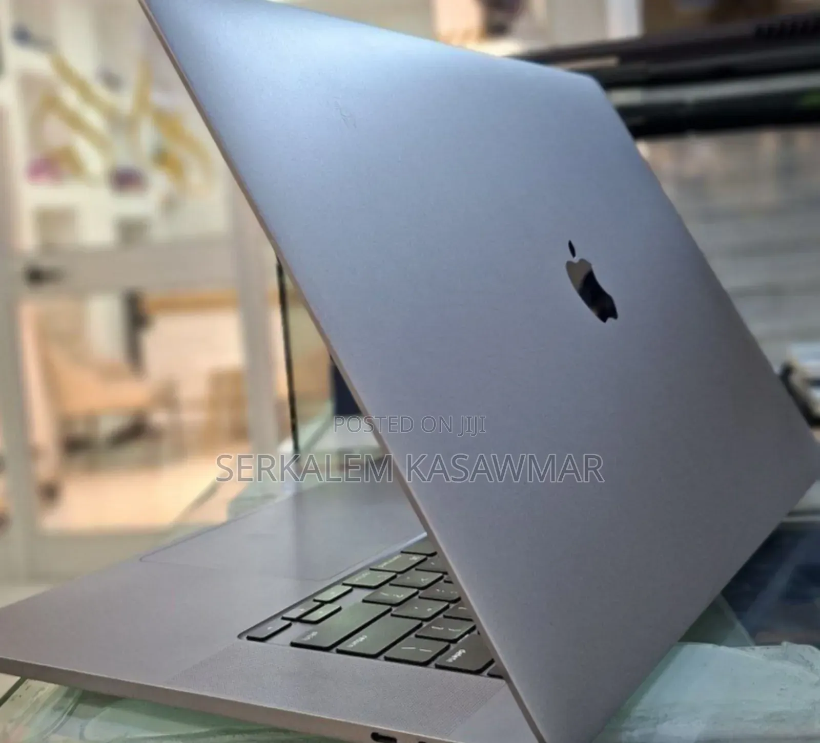 New Laptop Apple MacBook Pro 2019 32GB Intel Core I9 SSD 1T