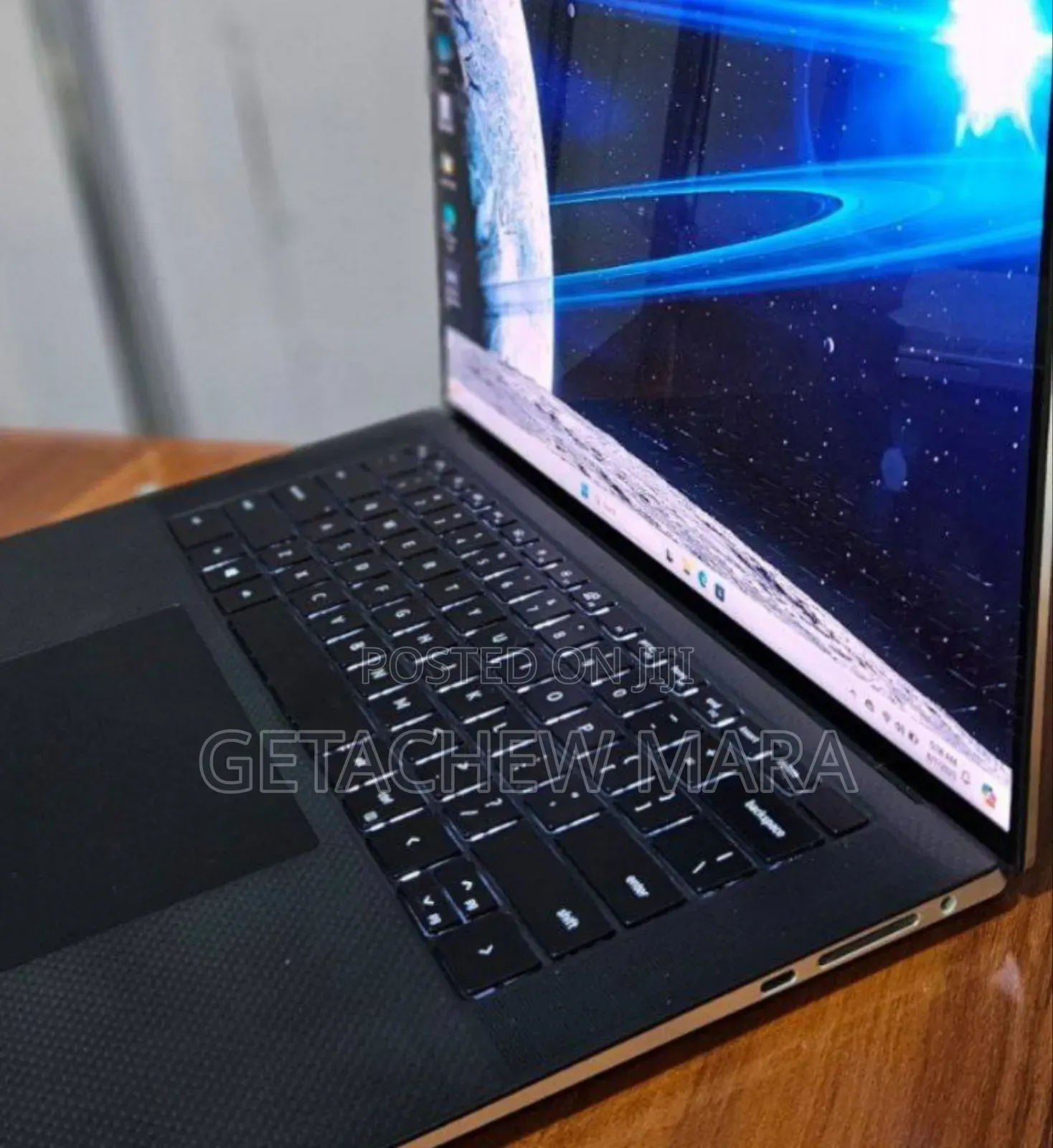 New Laptop Dell XPS 15 32GB Intel Core I7 SSD 512GB