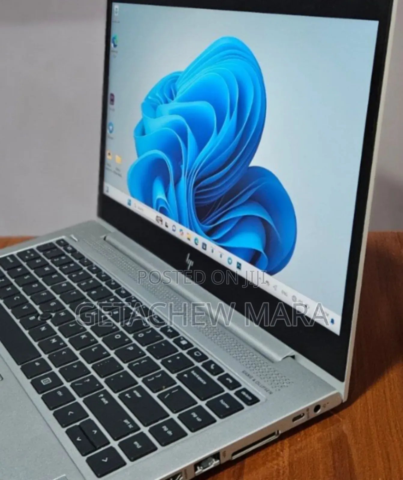 New Laptop HP EliteBook 840 8GB AMD Ryzen 5 SSD 256GB