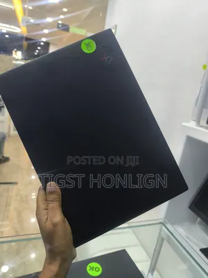 Photo - New Laptop Lenovo ThinkPad X1 Carbon 16GB Intel Core I7 SSD 512GB