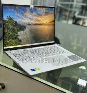 New Laptop Dell Inspiron 15 8GB Intel Core I7 SSD 512GB