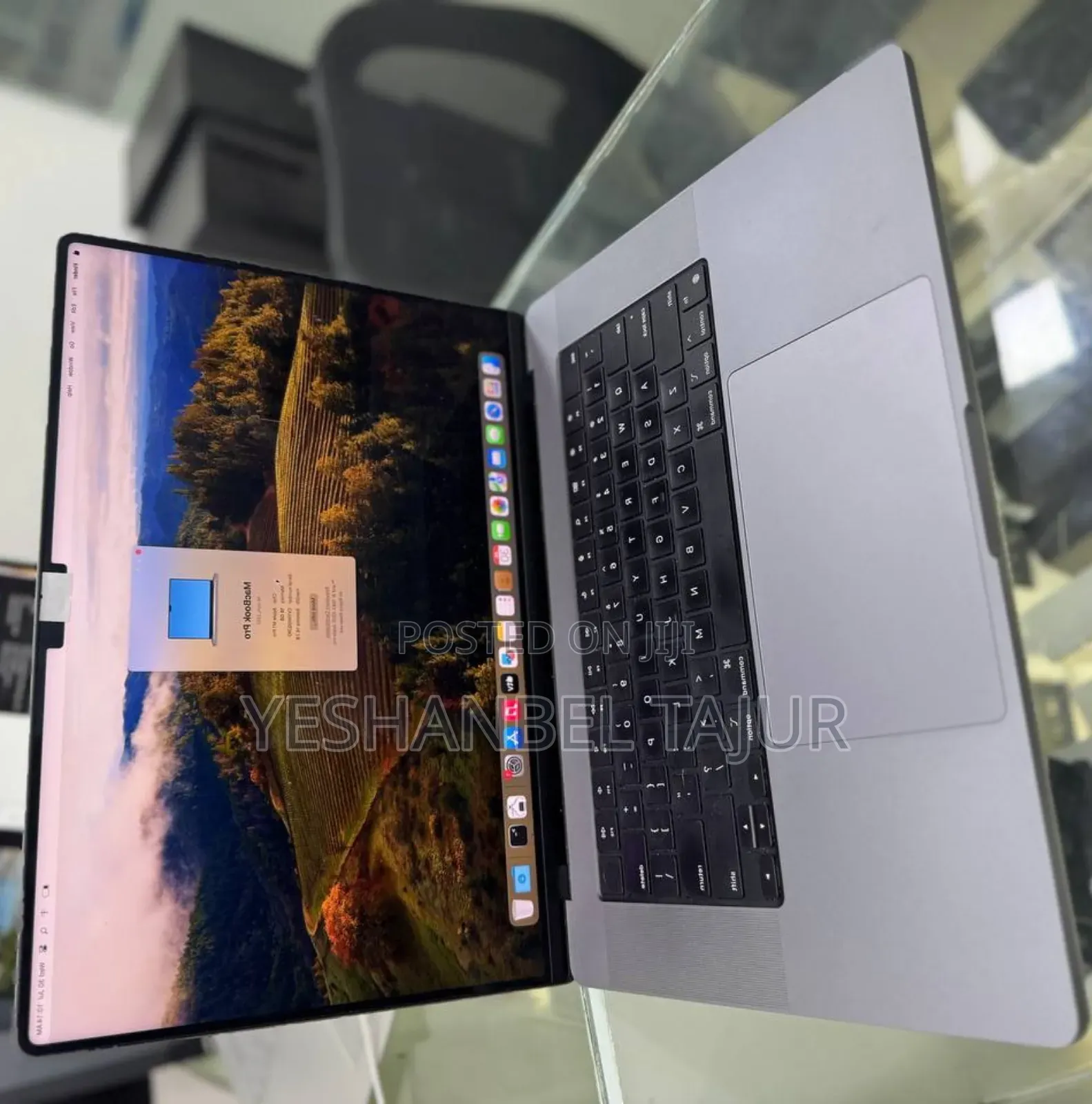 New Laptop Apple MacBook Pro 2021 M1 16GB Apple M1 Pro SSD 512GB