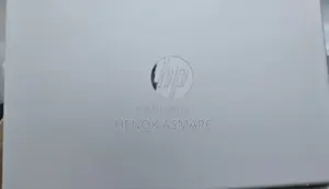 New Laptop HP 14-Ep0063 12GB Intel Core I3 SSD 512GB