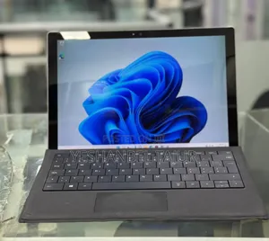 New Laptop Microsoft Surface Pro 16GB Intel Core I7 SSD 256GB