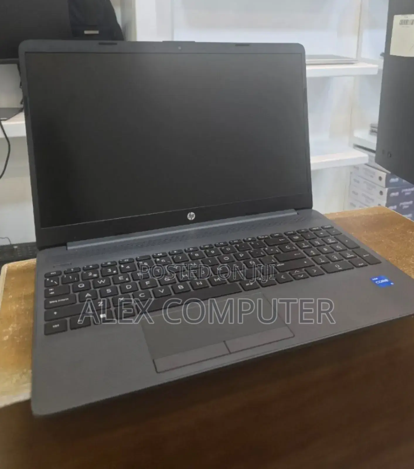 New Laptop HP Stream Notebook 8GB Intel Core I5 SSD 1T