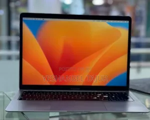 Photo - New Laptop Apple MacBook Air 2019 16GB AMD Ryzen 5 SSD 512GB