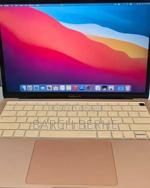 Photo - New Laptop Apple MacBook Air 2020 M1 8GB Apple M1 SSD 256GB