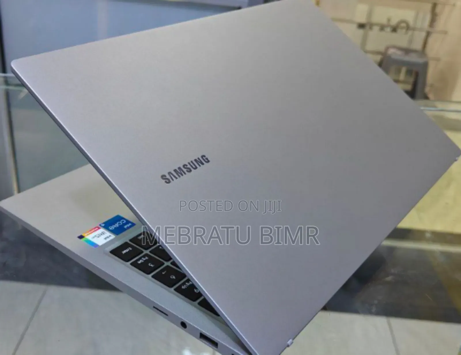 New Laptop Samsung Galaxy Book 2 8GB Intel Core I5 SSD 256GB