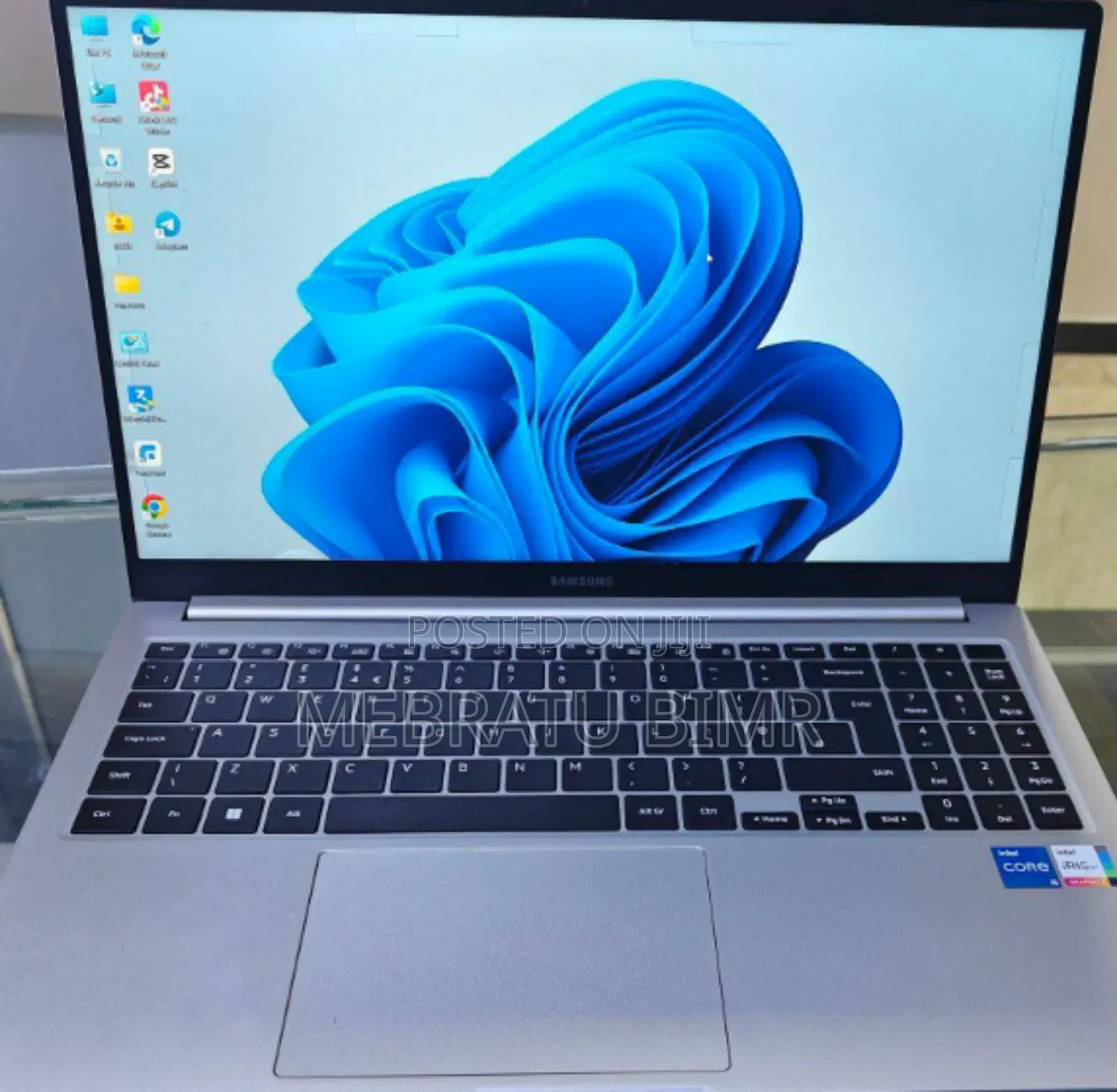 New Laptop Samsung Galaxy Book 2 8GB Intel Core I5 SSD 256GB