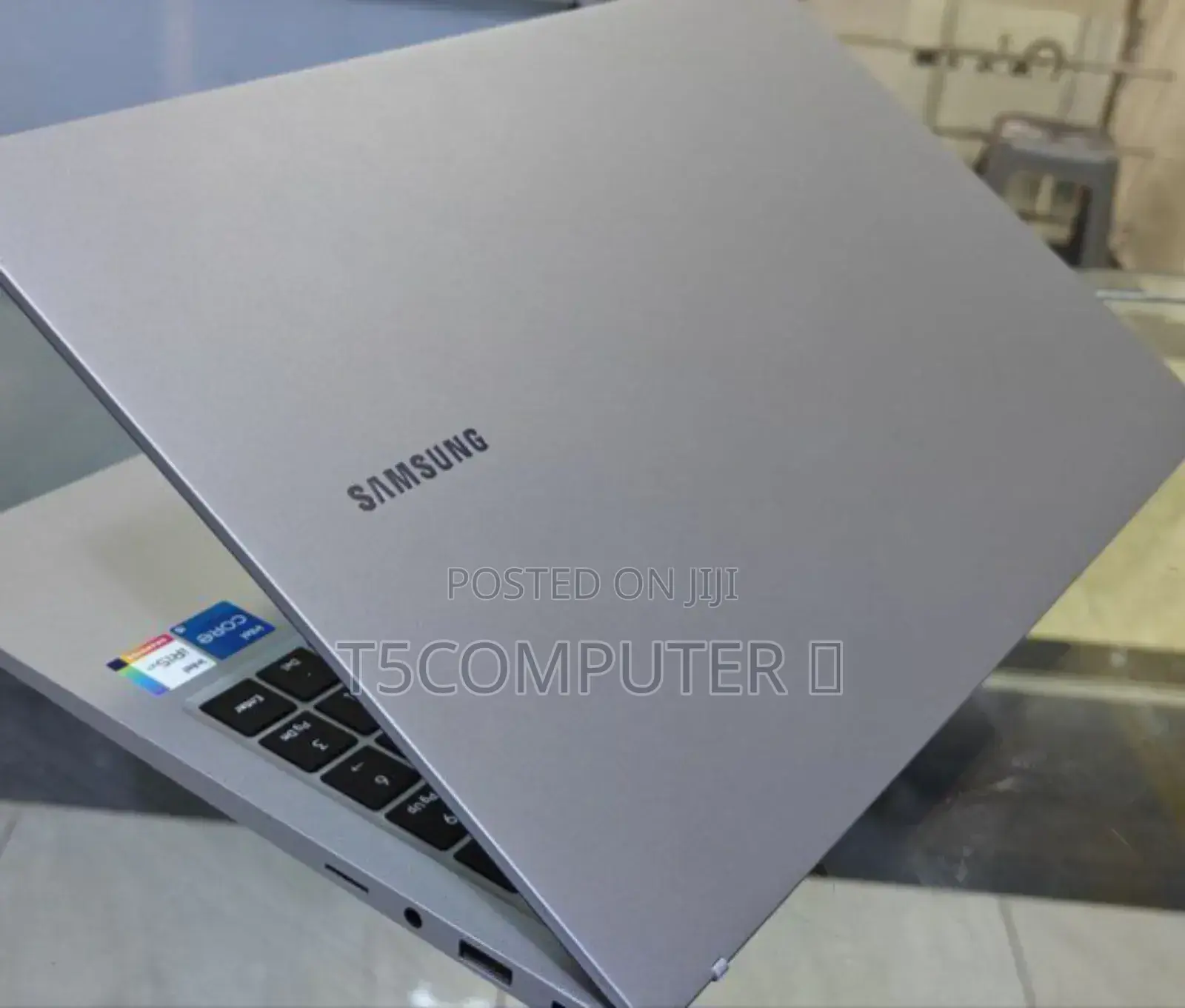 New Laptop Samsung Galaxy Book 2 8GB Intel Core I5 SSD 256GB