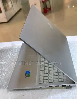 New Laptop Asus 2GB Intel Pentium SSD 320GB