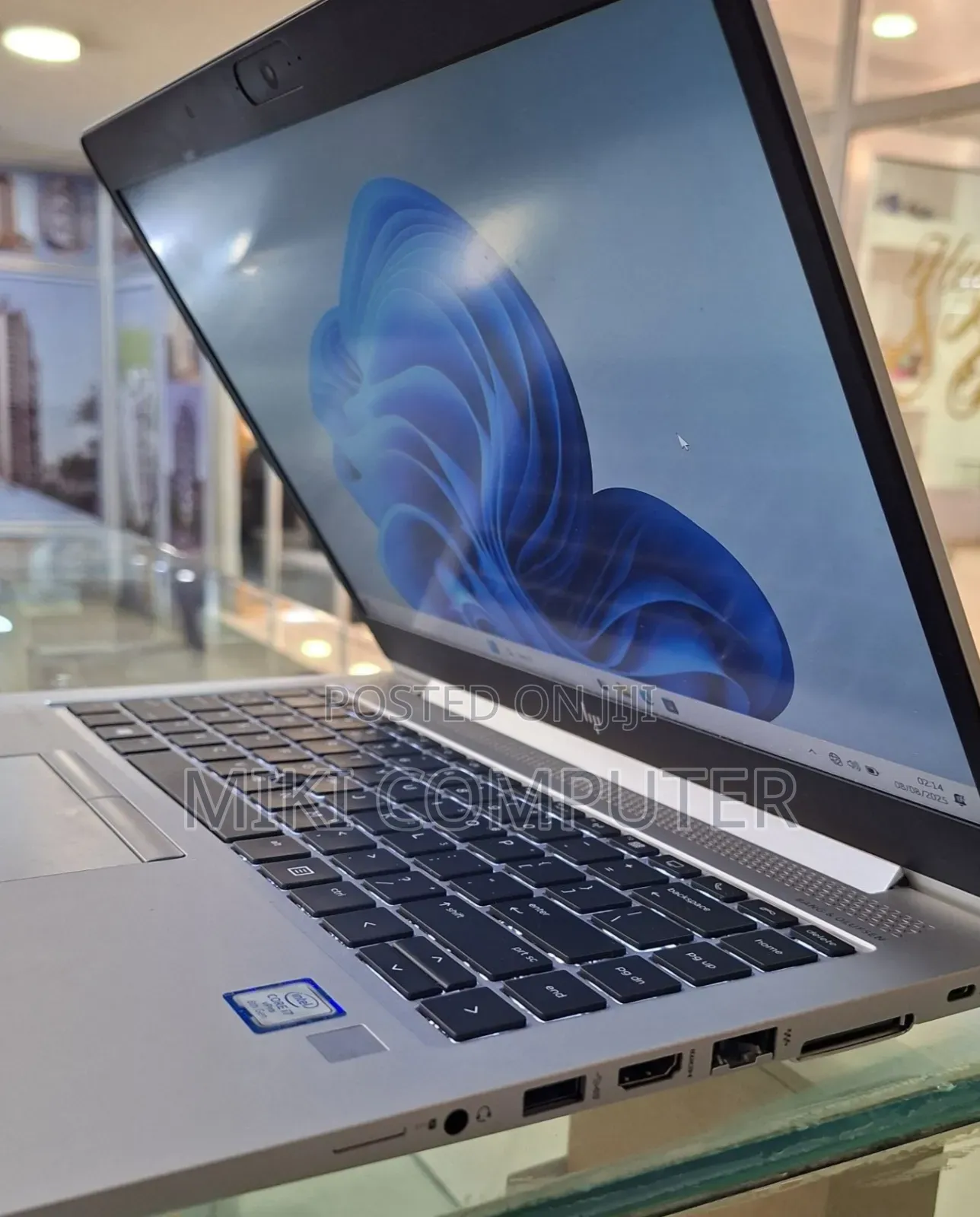 New Laptop Samsung Galaxy Book 2 8GB Intel Core i5 SSD 256GB