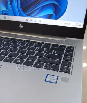 New Laptop Samsung Galaxy Book 2 8GB Intel Core i5 SSD 256GB