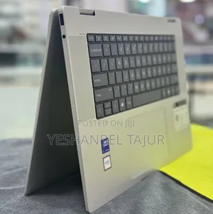 New Laptop HP Envy X2 16GB Intel Core Ultra 7 SSD 1T