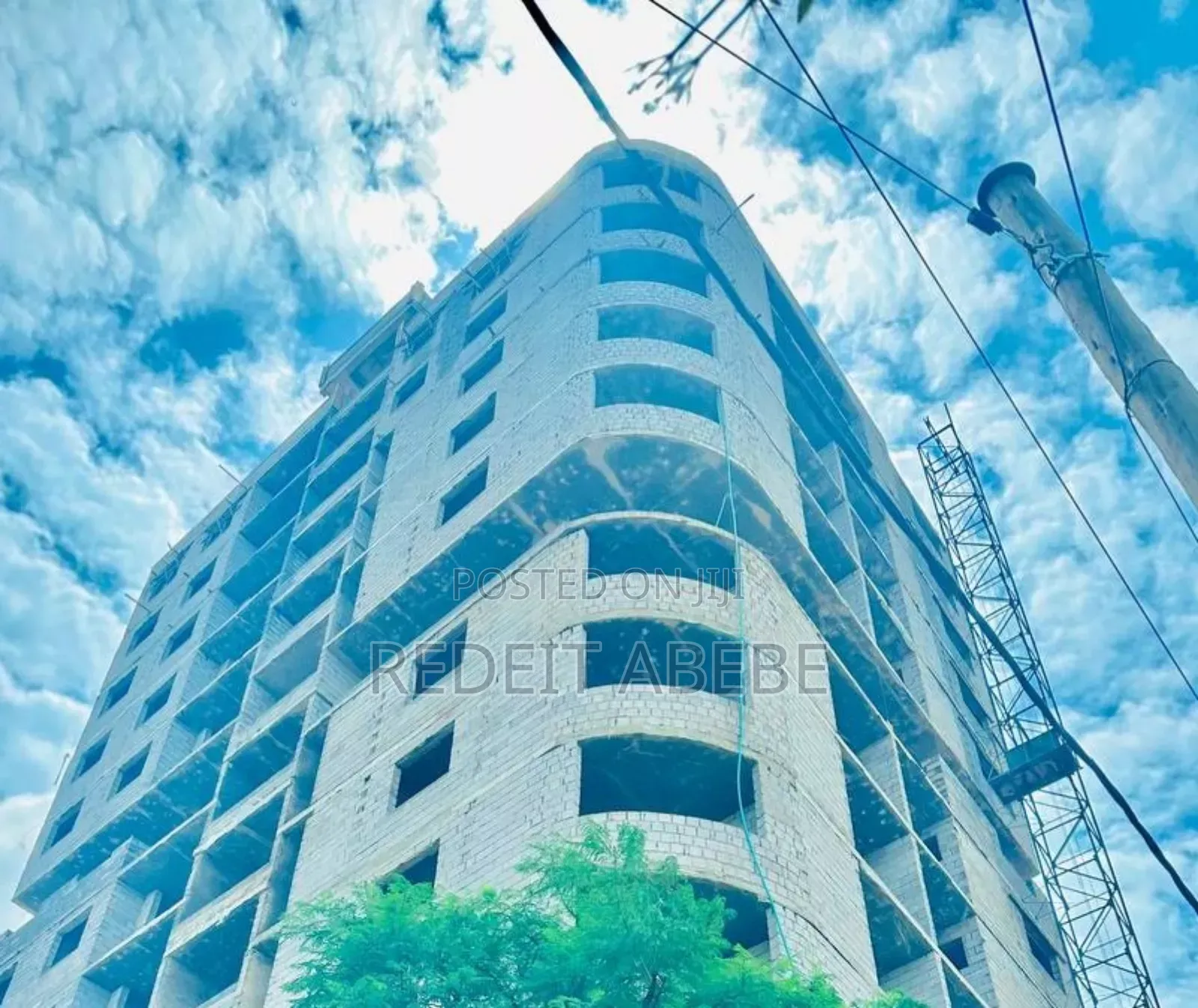 2bdrm Apartment in በመካኒሳ አቦ ማዞሪያ, Nifas Silk-Lafto for sale