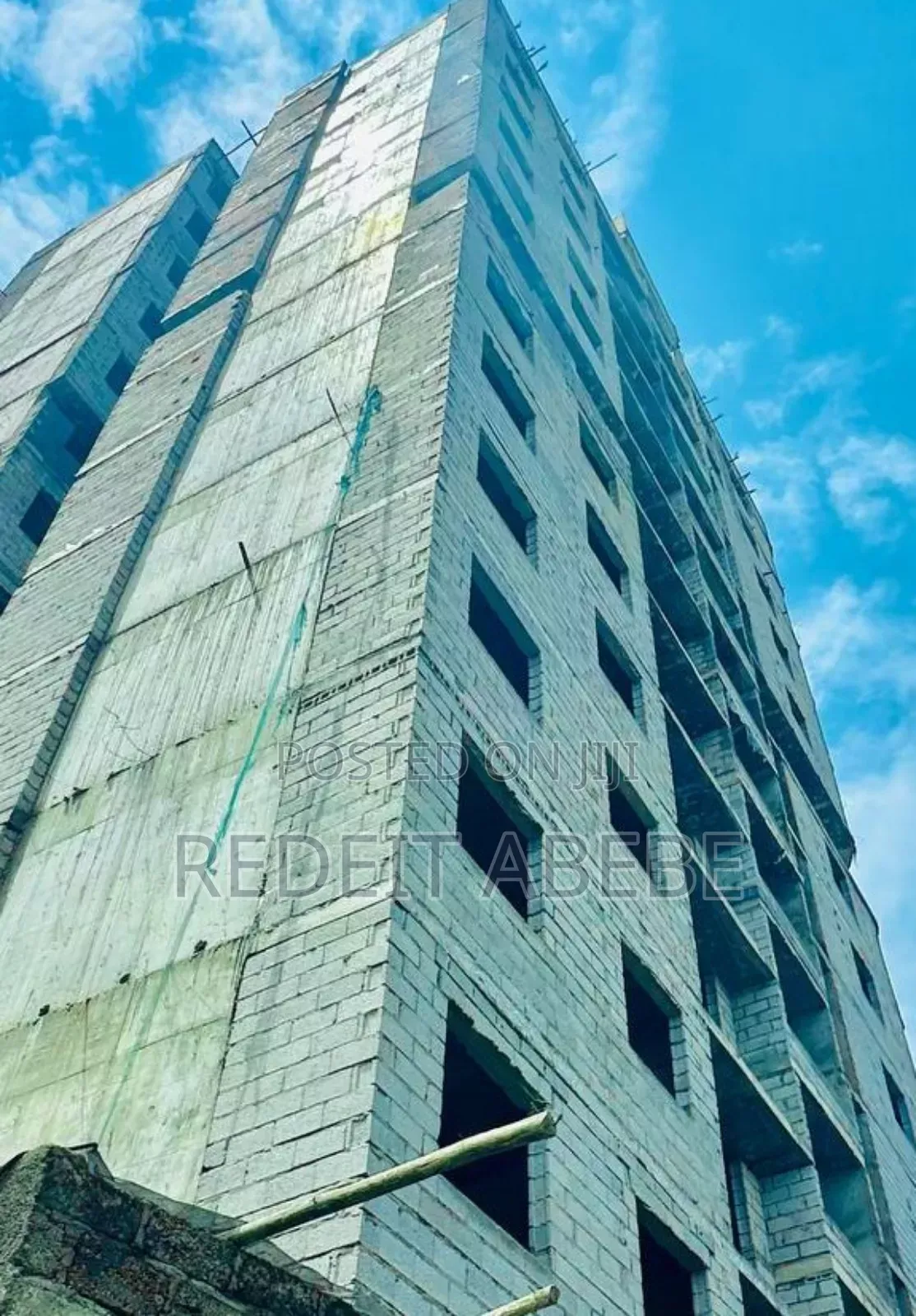 2bdrm Apartment in በመካኒሳ አቦ ማዞሪያ, Nifas Silk-Lafto for sale