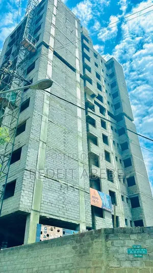 2bdrm Apartment in በመካኒሳ አቦ ማዞሪያ, Nifas Silk-Lafto for sale