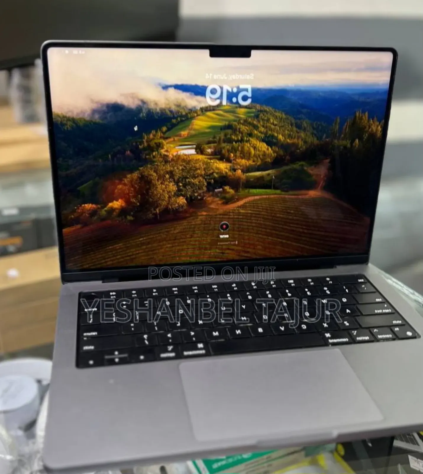 New Laptop Apple MacBook Air 2022 M2 16GB Apple M1 Pro SSD 512GB