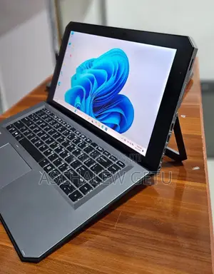 New Laptop HP ZBook 17 32GB Intel Core I7 SSD 512GB