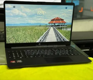 New Laptop HP Stream Notebook 8GB AMD Ryzen 3 SSD 256GB