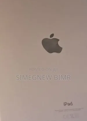 New Laptop Apple MacBook 8GB Intel Core I7 SSD 128GB